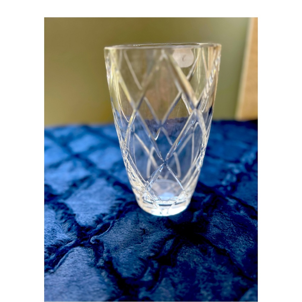 Block Crystal Barrel Vase